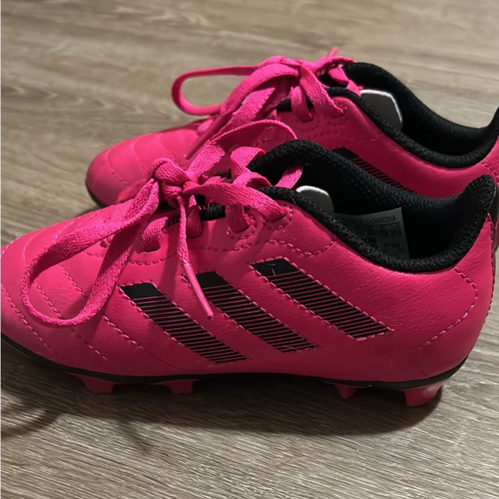 Adidas youth soccer cleats